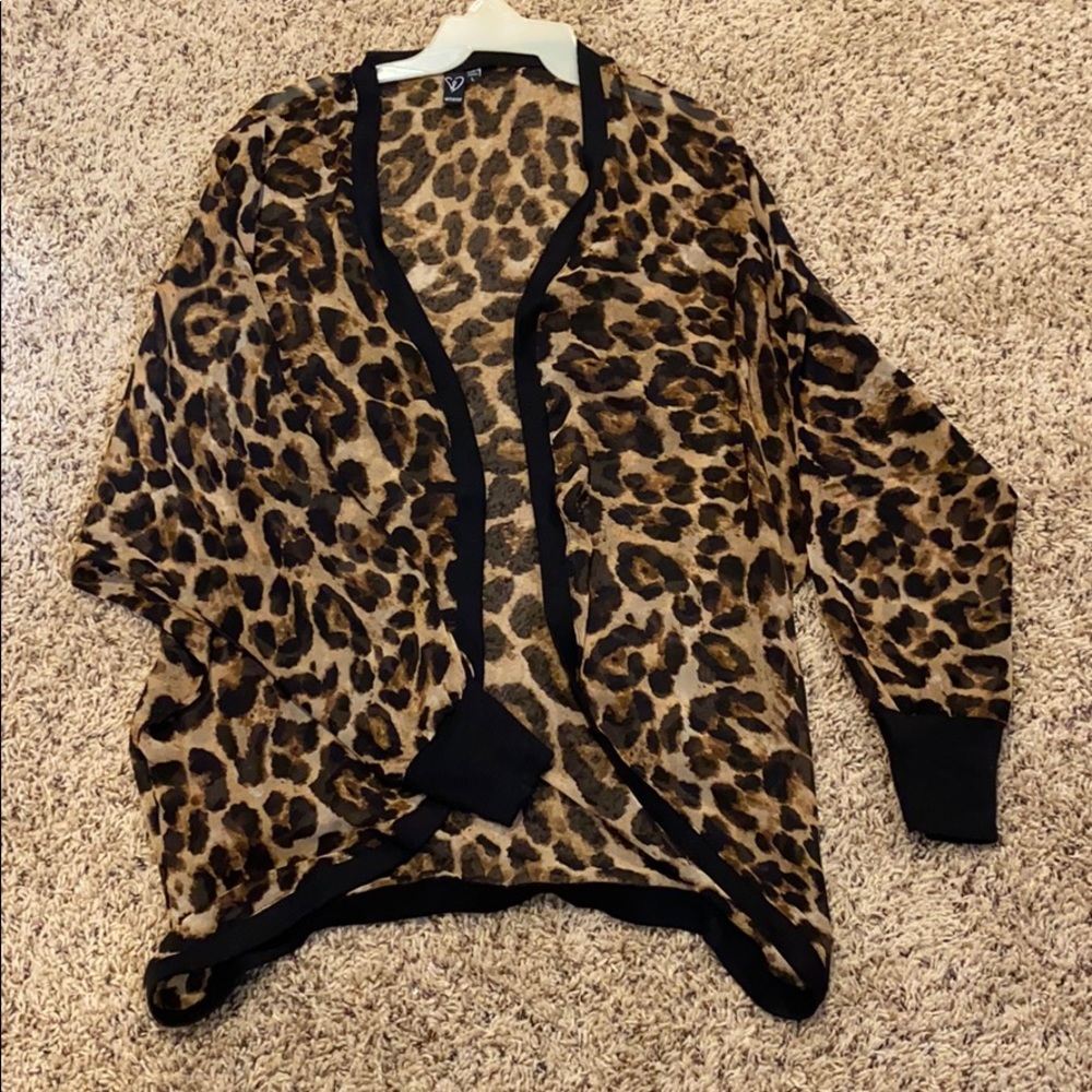Leopard kimono